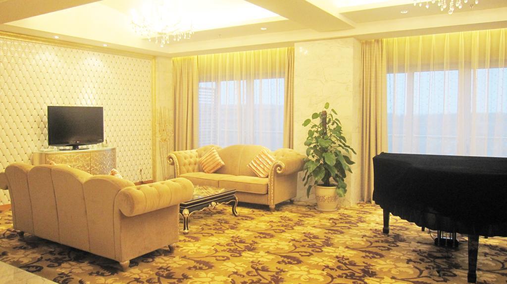 Glarun Jinling Hotel Нанкин Экстерьер фото