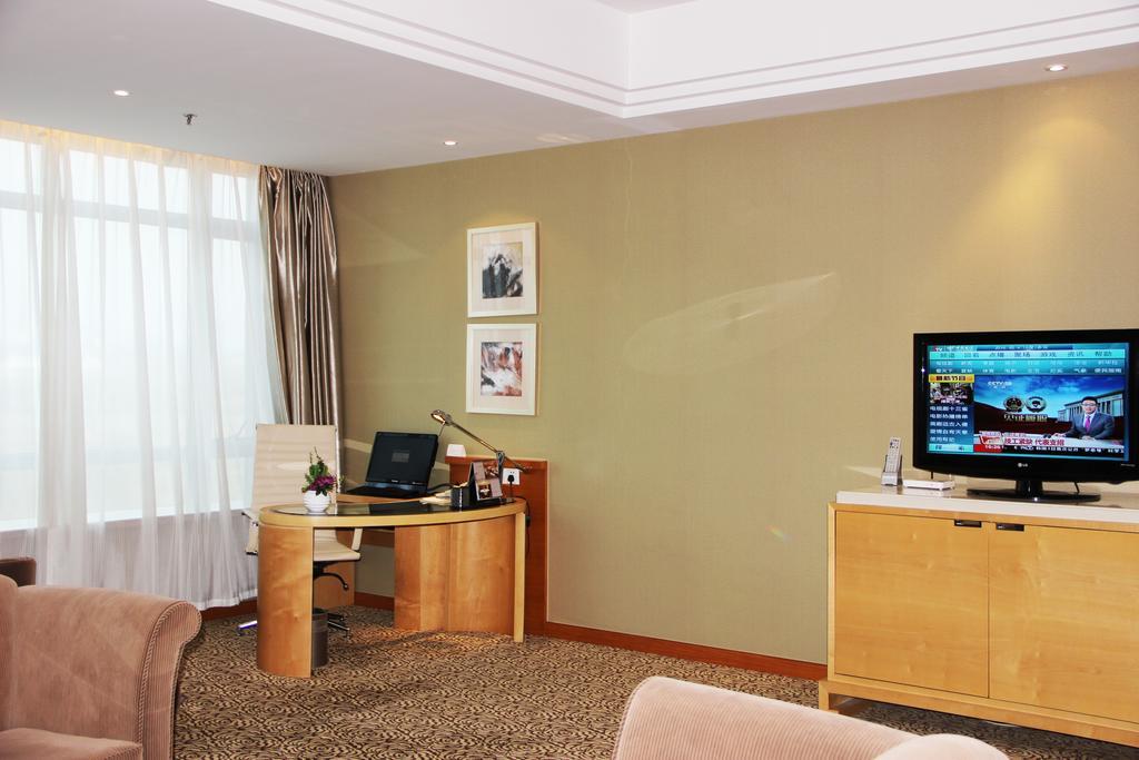 Glarun Jinling Hotel Нанкин Экстерьер фото